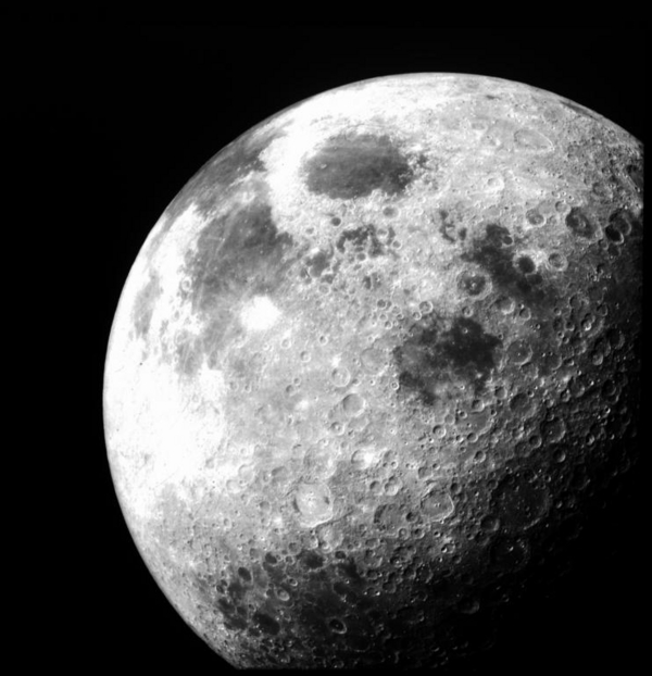 Månen – et undervisningsmateriale til naturteknologi mellemtrin
