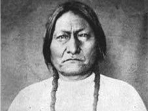 Indianernavne Det oprindelige folk Chris K WikimediaCommons Sitting Bull cut Cropped